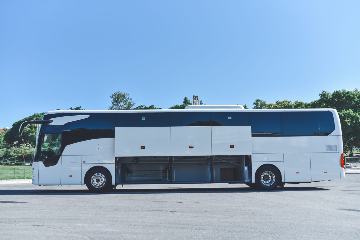 incoming a bus on the city street