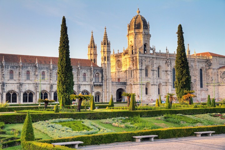 a castle on top of Jerónimos Monastery